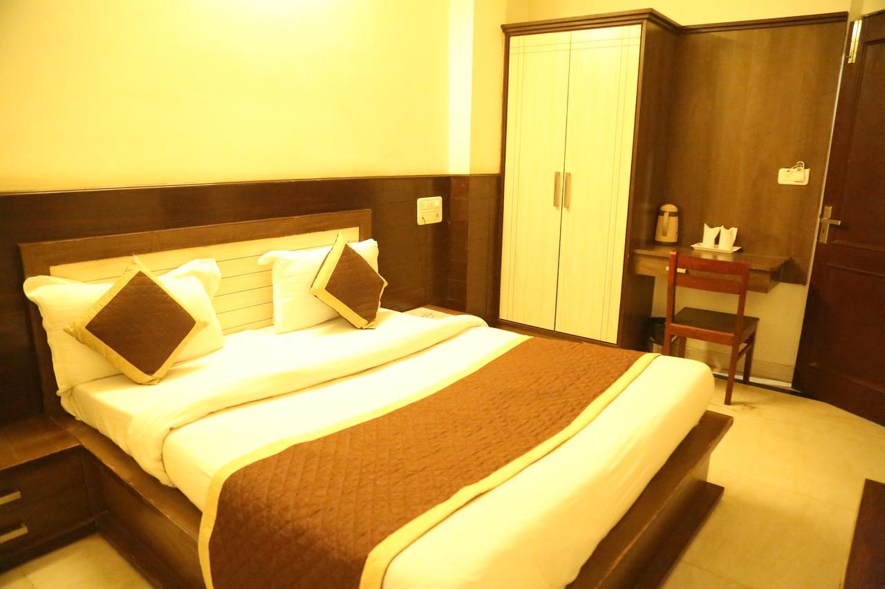 Hotel Sagun Dźajpur Zewnętrze zdjęcie